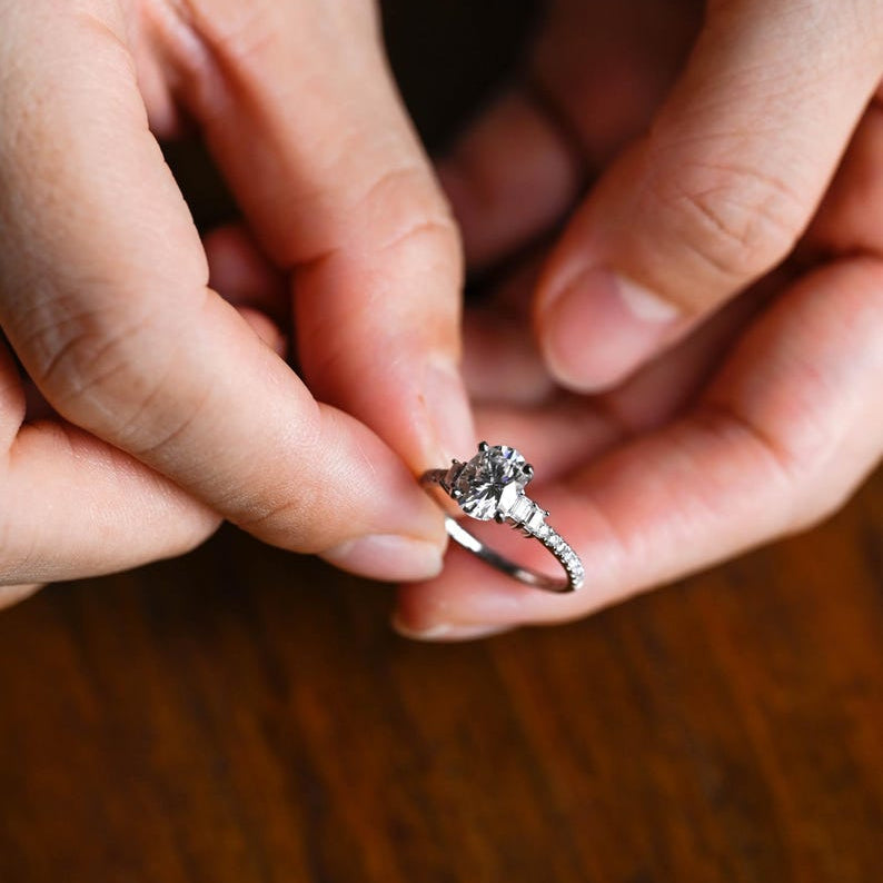 Stunning 1.0 - 2.0 CT Oval Moissanite Engagement Ring with Pave Design 2