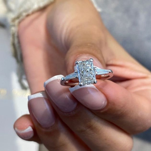 GAG052