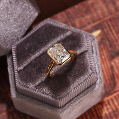 GLJ06